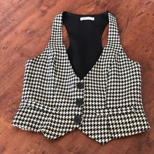 Black and White Dress Vest Forever 21